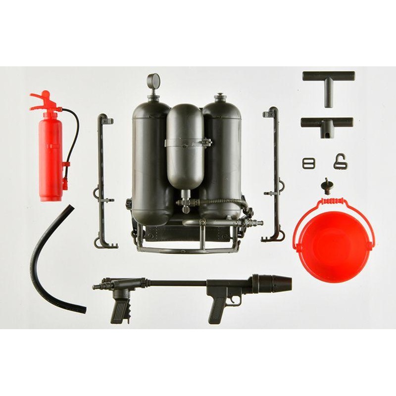 Tomytec LA101 Military Series Little Armory M2 Flamethrower 1/12 Plastic Model Kit