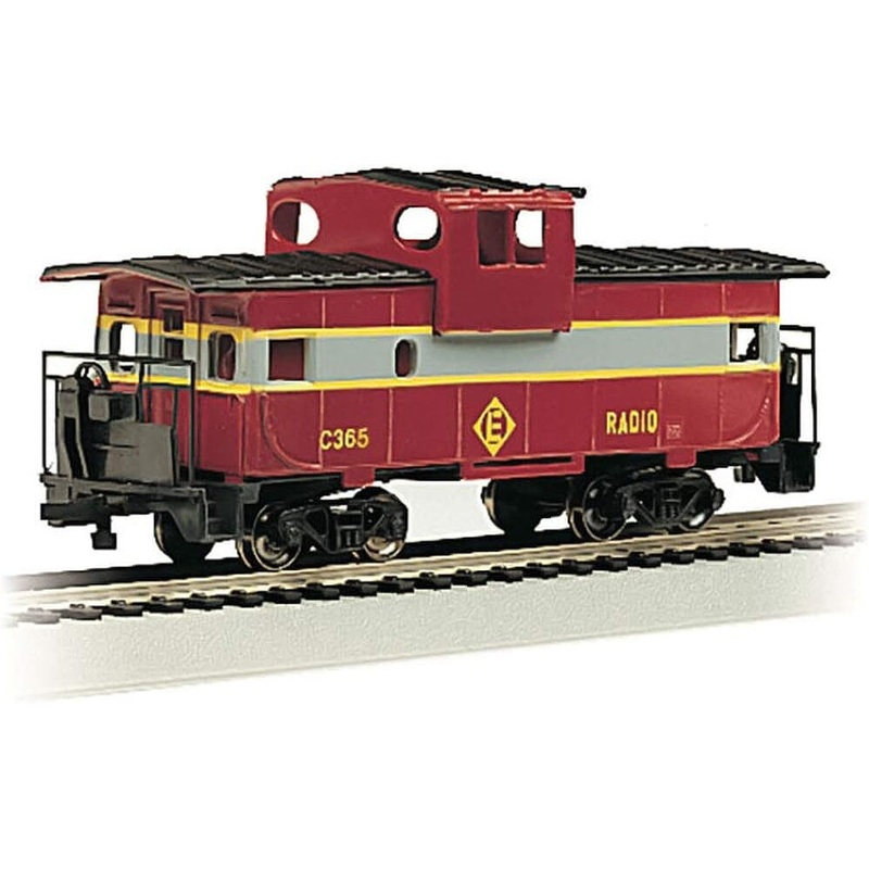 36′ Wide-Vision Caboose Chessie System (yellow)