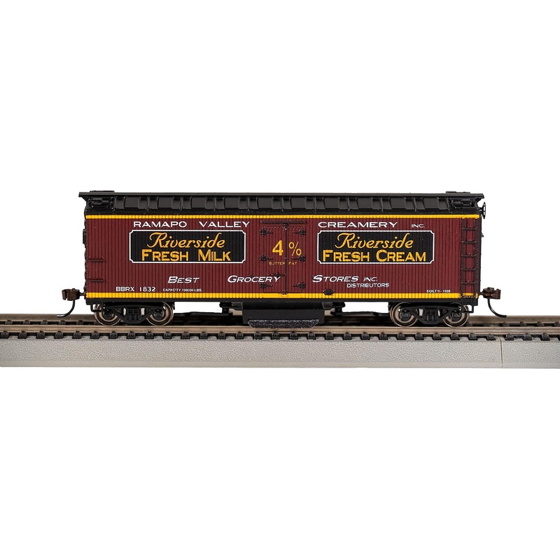 Track Cleaning 40′ Wood-Side Reefer Ramapo Valley