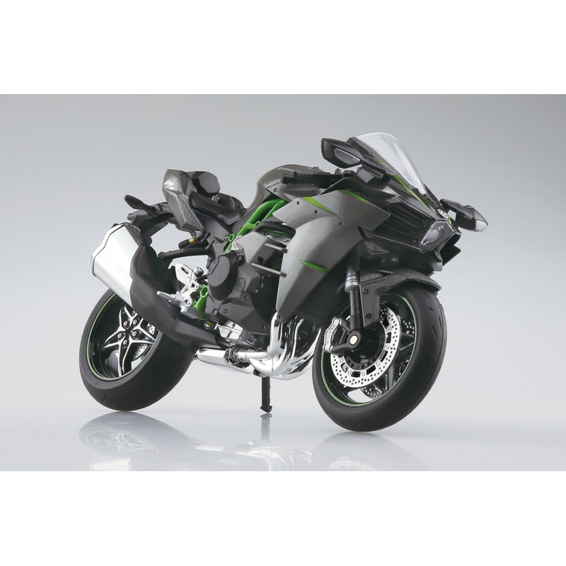 Aoshima SKYNET 1/12 KAWASAKI Ninja H2 CARBON ’19 Finished Model