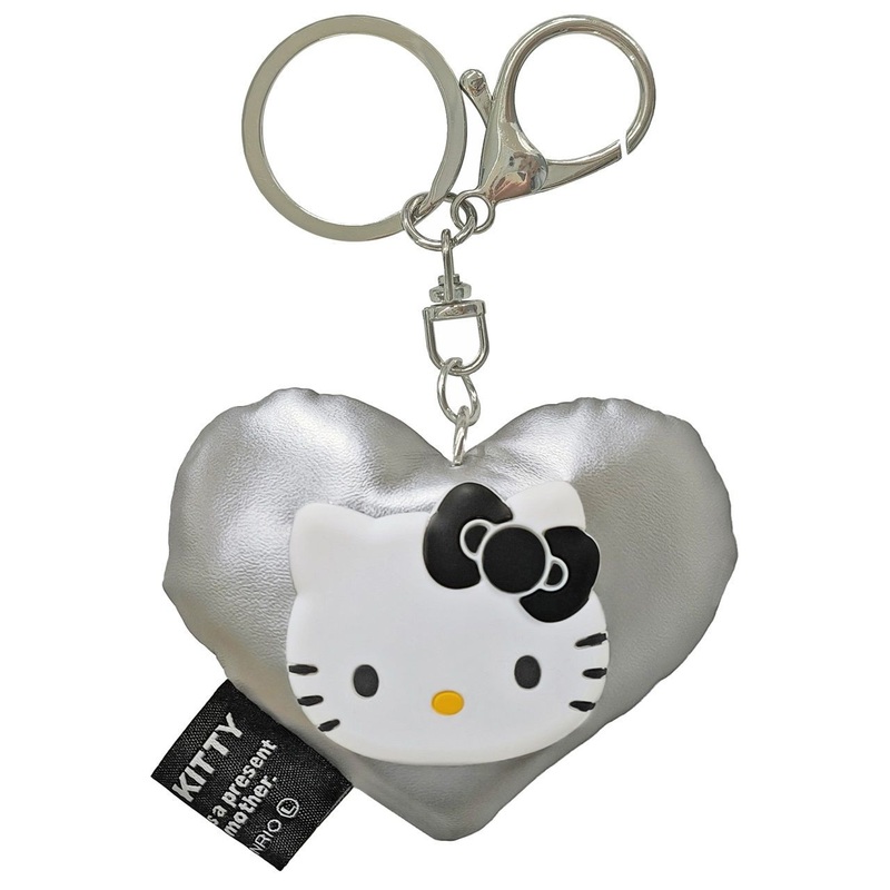 T’s Factory Sanrio Heart Cushion Mascot Hello Kitty