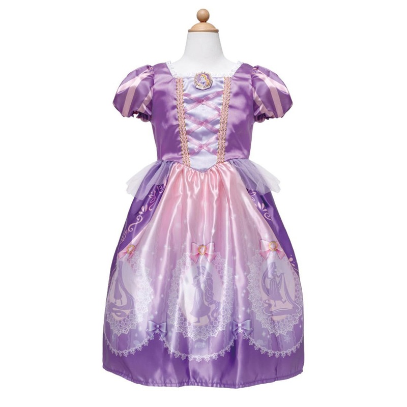 Takara Tomy Rapunzel Official Fantasy Dress With A Sparkling Brooch