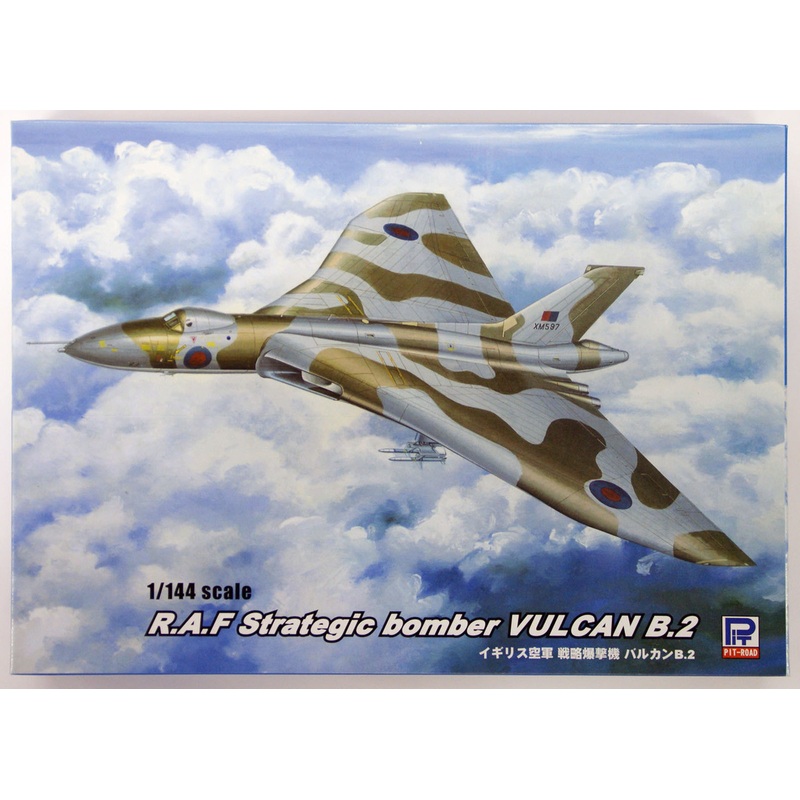 Pit-Road Skywave SN-15 RAF British Vulcan B2 Bomber 1/144 Scale Kit