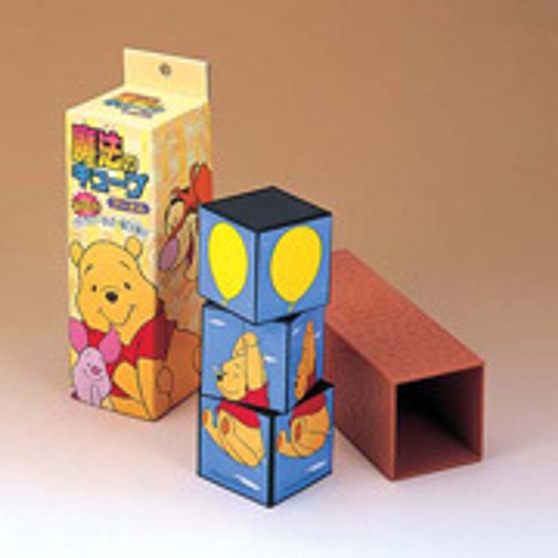 Tenyo Japan 114308 MAGIC CUBE WINNIE THE POOH (Magic Trick)