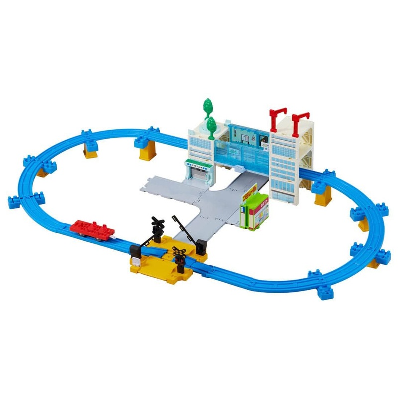 Takara Tomy Plarail Let’s Build and Run a Town! Tomica and Plarail My Town Kit