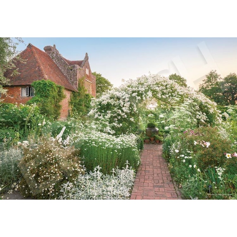 Epoch 31-041 Jigsaw Puzzle Sissinghurst Castle Garden White Garden in June (1053 S-Pieces)