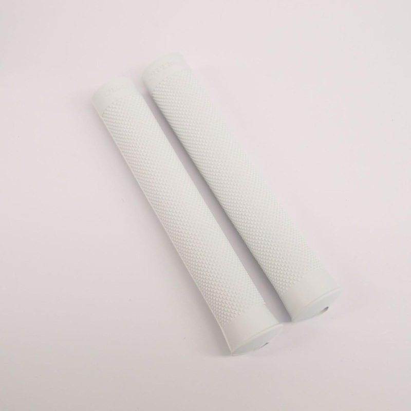 SOYO Short Grip NJS 150mm / 1.5 mm White (Pair)  R2TRSGRPW0X