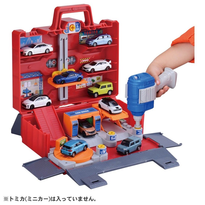 Takara Tomy Tomica World Lively Four Actions! Tomica Maintenance Base Box