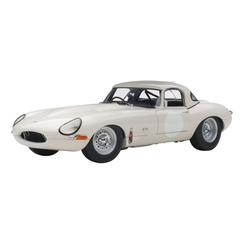 AUTOArt 1/18 Jaguar Lightweight E-Type (White) Finished Model