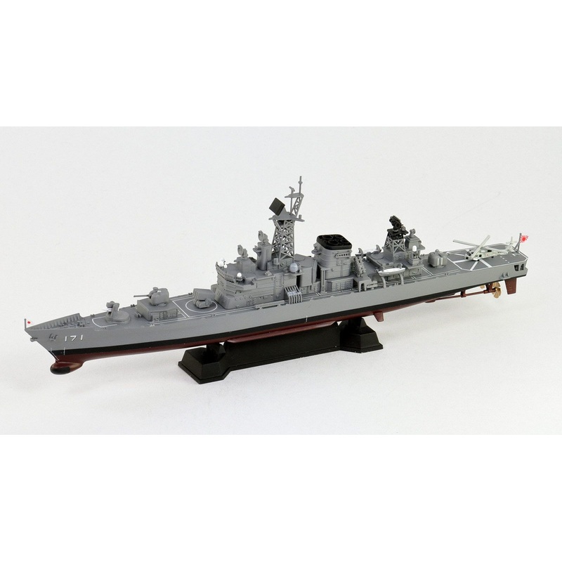 Pit-Road Skywave 1/700 Maritime Self-Defense Force frigate Hatakaze w/Photo Etched Parts Plastic Model