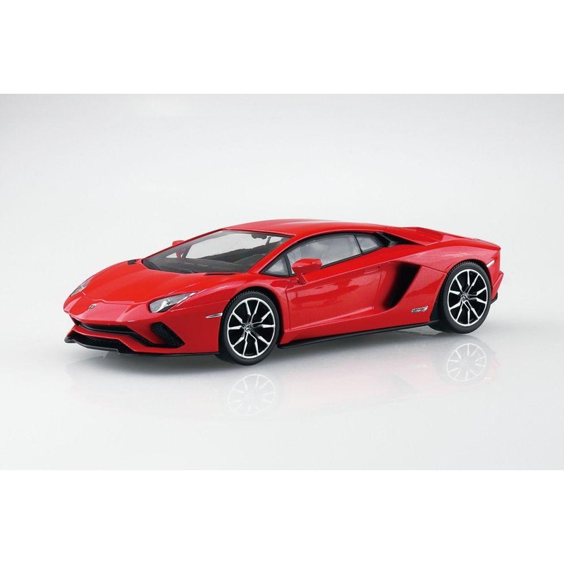 Aoshima 1/32 Lamborghini Aventador S (Pearl Red) Plastic Model (Snap Kit)