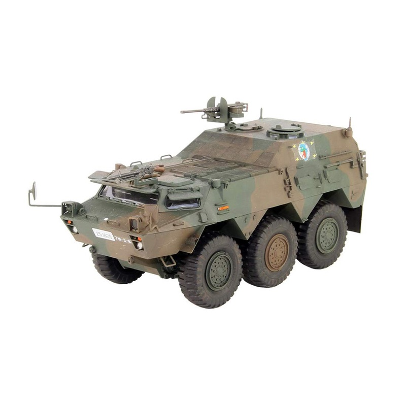 Pit-Road G49 JGSDF Type 82 Command & Communication Vehicle 1/35 Scale Kit