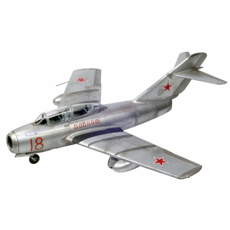 Platz AE-6 MiG-15 UTI MiG-15 Two-Seated Jet Trainer Soviet Air Force 1/72 Kit