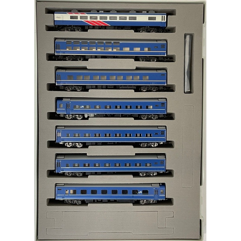 Tomix 98753 JR Series 14 Type 15 Limited Express Sleeper Passenger Car (Akatsuki) 7 Cars Set (N scale)
